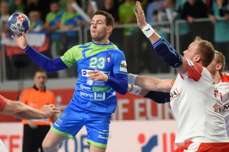 SLOVENCI ISPUNILI VARAŽDINSKU ARENU: Vujovićeve trupe uz ogromnu podr&scaron;ku u&scaron;li u obračun s Dancima
