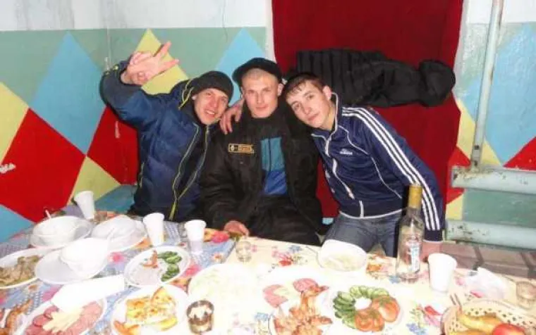 Ruske dru&scaron;tvene mreže jednako su osebujne kao i svi ostali prizori koji stižu iz Rusije, a u to se možete uvjeriti i sami. U nastavku smo okupili neke od bizarnih primjera s ruskih dru&scaron;tvenim mrežama, a u njima možete uživati u nastavku.