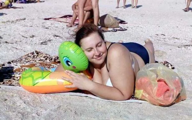 RUSKE DRU&Scaron;TVENE MREŽE PUNE SU SUMNJIVIH LIKOVA I JO&Scaron; SUMNJIVIJIH PONUDA: Slike koje objavljuju stvarno su... posebne