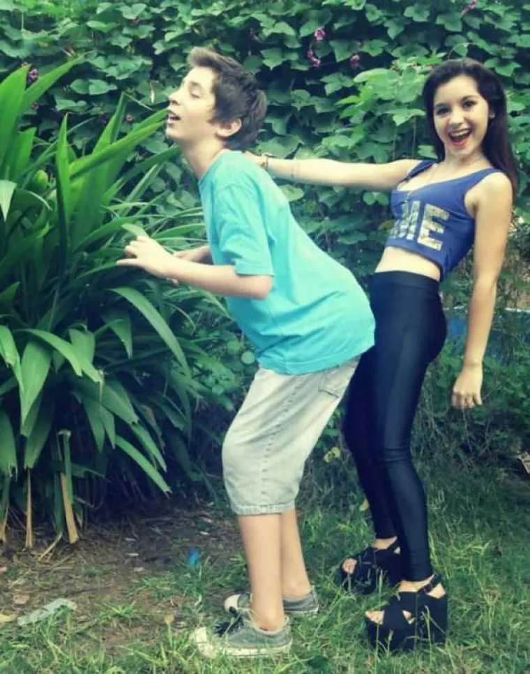 RUSKE DRU&Scaron;TVENE MREŽE PUNE SU SUMNJIVIH LIKOVA I JO&Scaron; SUMNJIVIJIH PONUDA: Slike koje objavljuju stvarno su... posebne