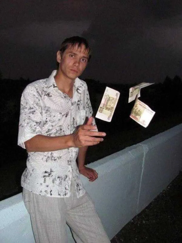 RUSKE DRU&Scaron;TVENE MREŽE PUNE SU SUMNJIVIH LIKOVA I JO&Scaron; SUMNJIVIJIH PONUDA: Slike koje objavljuju stvarno su... posebne