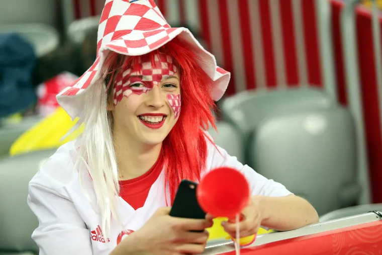 Fantastična atmosfera u Areni: dobro raspoloženi navijači 'nose' na&scaron;e igrače protiv Norve&scaron;ke
