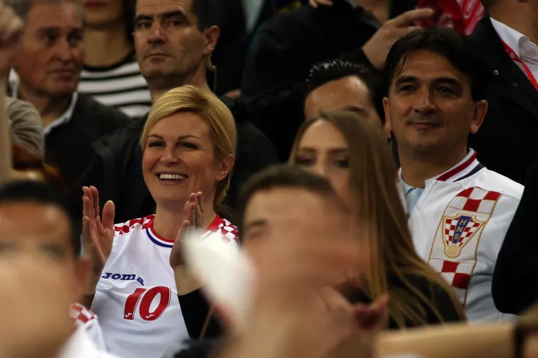 KOLINDA NA TRIBINAMA: Predsjednica je bodrila rukometa&scaron;e u dru&scaron;tvu Zlatka Dalića