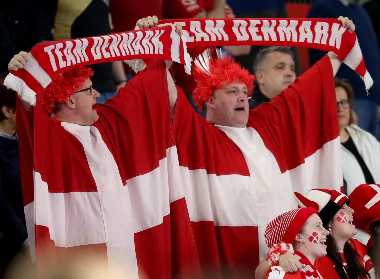 NAVIJAČI(CE) I DANAS DI&Scaron;U ZA SVOJE REPREZENTACIJE: Lijepo je na tribinama na rukometnom Euru