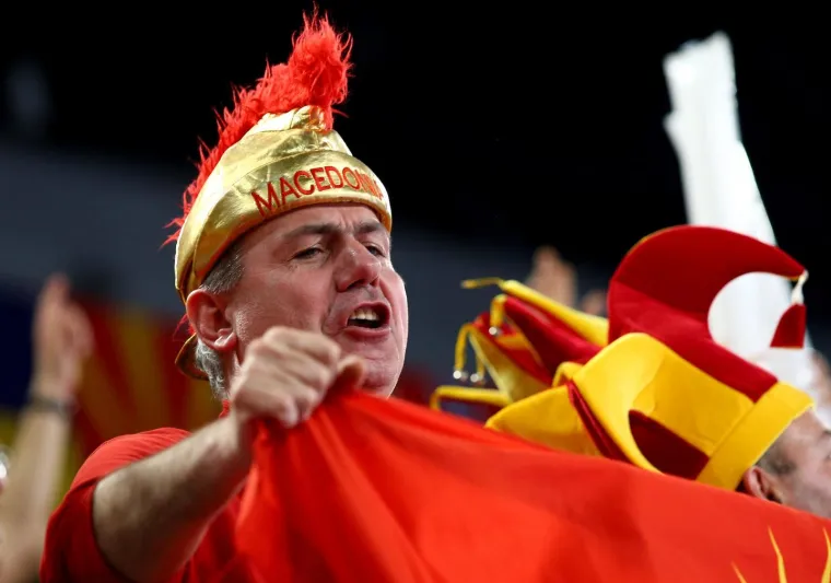 NAVIJAČI(CE) I DANAS DI&Scaron;U ZA SVOJE REPREZENTACIJE: Lijepo je na tribinama na rukometnom Euru