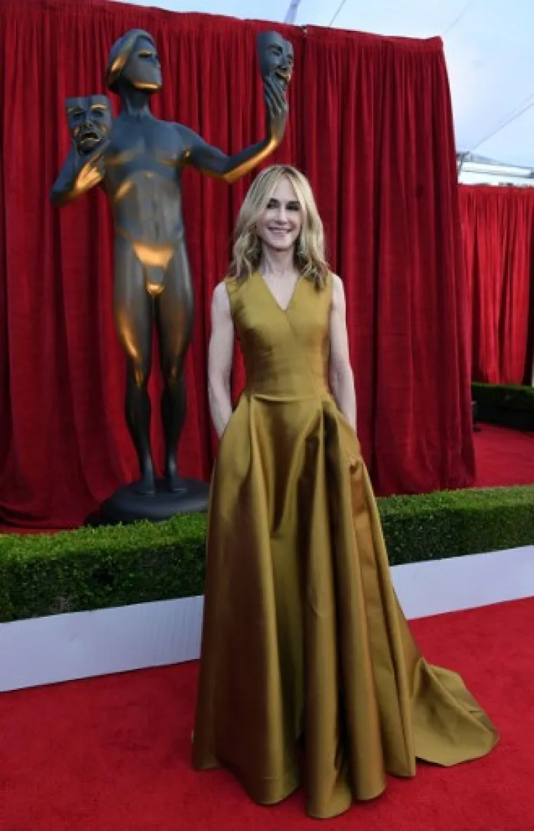 Holly Hunter