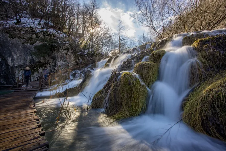 Zimska idila u Nacionalnom parku Plitvička jezera: bajkoviti pejzaži plijene pogled ljepotom
