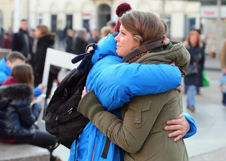 Ragbija&scaron;i grlili prolaznike u sklopu akcije Zagrljaj gradu Lavljeg srca