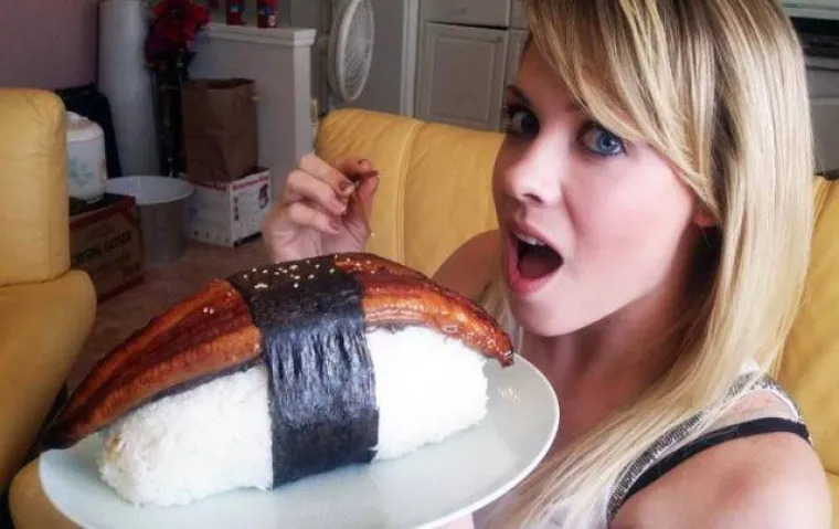 FOTKALE SE ZA NOVE PROFILNE UZ POMOĆ ALKOHOLA: Htjele su lude fotografije pa im se želja i ostvarila