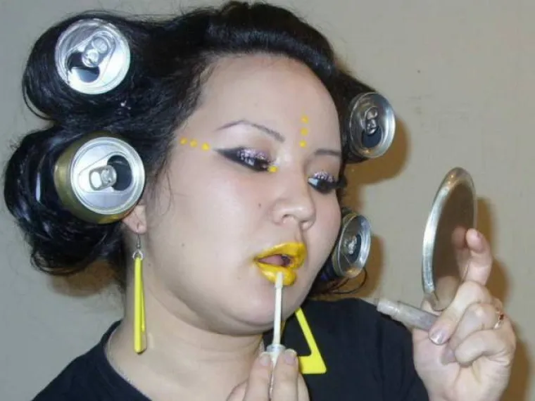 FOTKALE SE ZA NOVE PROFILNE UZ POMOĆ ALKOHOLA: Htjele su lude fotografije pa im se želja i ostvarila