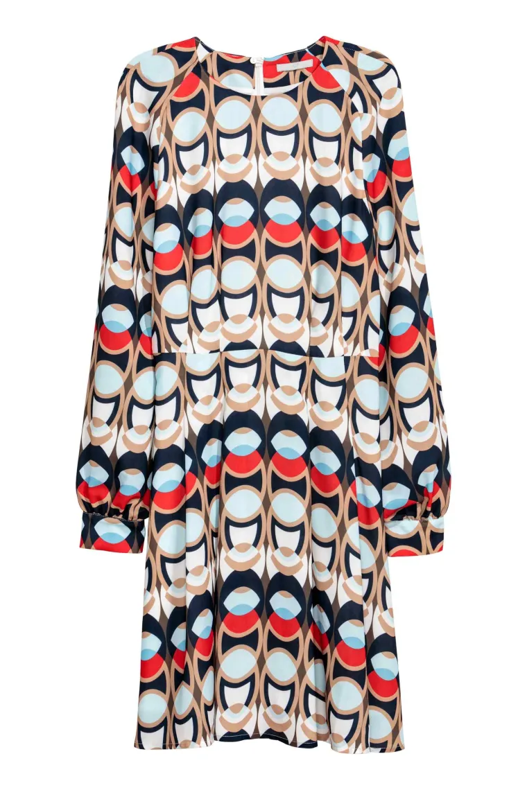 Haljina s motivima krugova, H&amp;M, 260,48 kuna