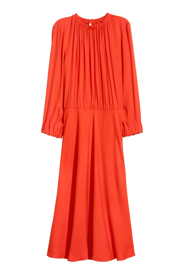 Jarko crvena haljina, H&amp;M, 223,26 kuna