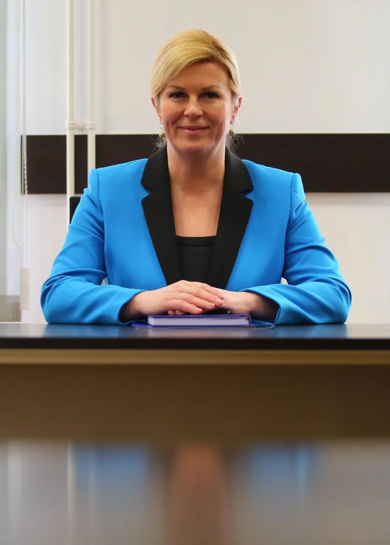 Predsjednica privremeno preselila svoj ured u Zagorje, pogledajte kako je dočekana