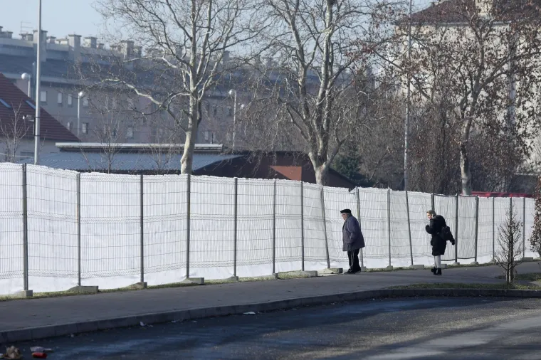 Prodavači s Borongaja sele: počeli radovi na izgradnji nove tržnice kod okreti&scaron;ta Dubec