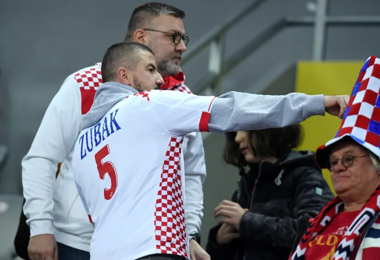 Poznati bodre hrvatske rukoeta&scaron;e u utakmici protiv Francuza: na tribanama i predsjednica u pratnji supruga Jakova