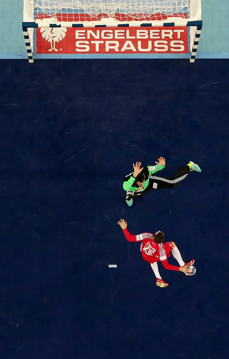 Atraktivne fotografije: pogled na utakmicu Hrvatska - Francuska s krova dvorane