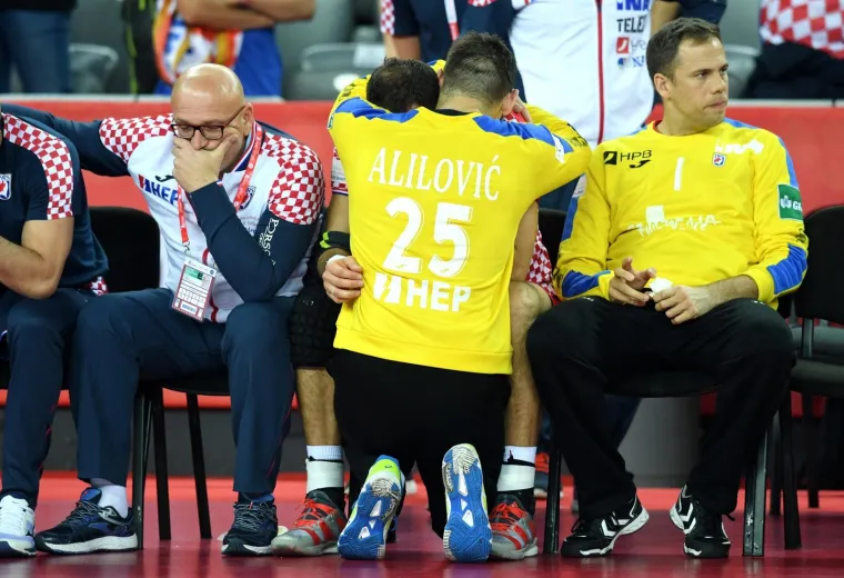 NISU MOGLI SAKRITI RAZOČARANJE: Kauboji na rubu suza nakon te&scaron;kog poraza