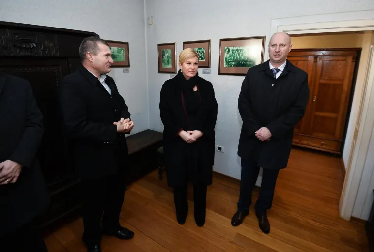 Predsjednica Grabar-Kitarović posjetila rodnu kuću prvog hrvatskog predsjednika