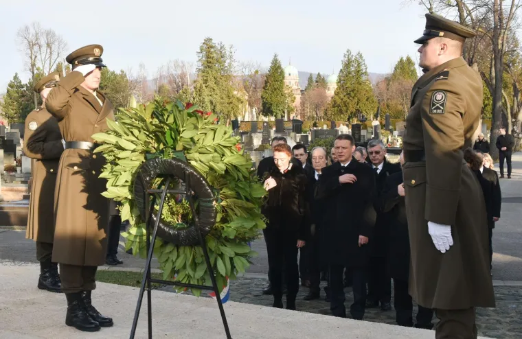 Jandroković položio vijenac povodom Međunarodnog dana sjećanja na žrtve holokausta