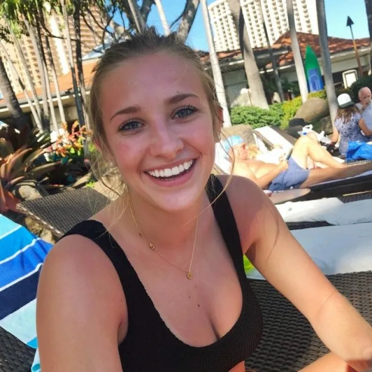 SEKSI I KAD SU ZAKOPČANE DO GRLA (A NISU): Ove djevojke imaju ne&scaron;to na čemu im zavide sve žene svijeta