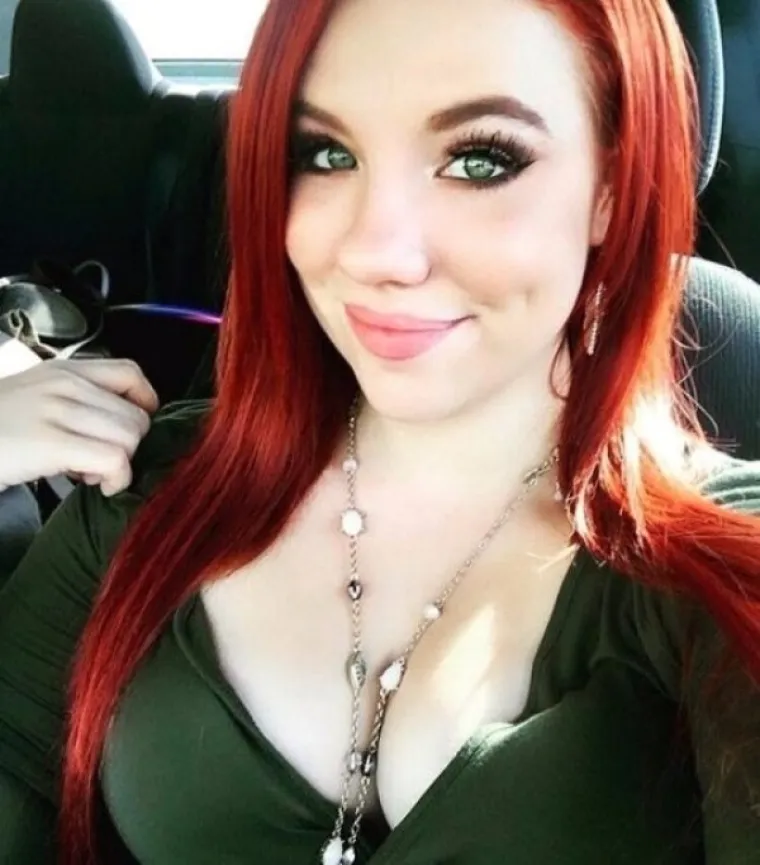 SEKSI I KAD SU ZAKOPČANE DO GRLA (A NISU): Ove djevojke imaju ne&scaron;to na čemu im zavide sve žene svijeta