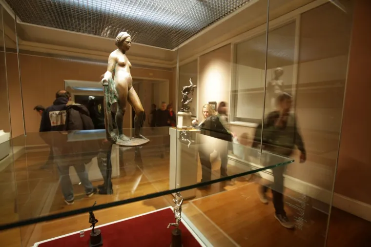 POGLEDAJTE KAKO JE BILO NA OVOGODI&Scaron;NJOJ NOĆI MUZEJA: Bogat program za posjetitelje u muzejima diljem zemlje