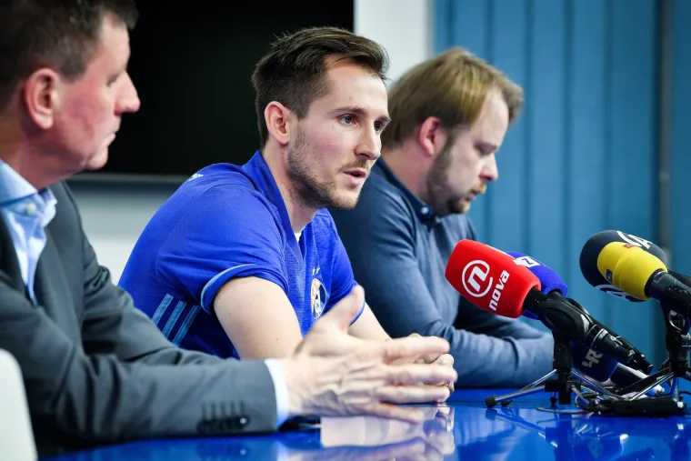 Predstavljen novi igrač Dinama Izet Hajrović