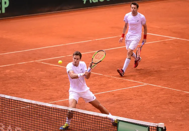 Davis Cup: Senzacionalan preokret Čilića i Dodiga za vodstvo 2-1