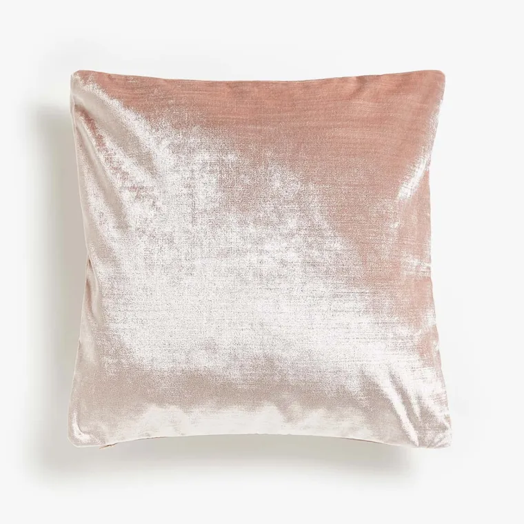 Ukrasna baršunasta jastučnica 159,00 kuna