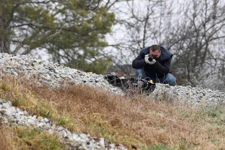 Potresne fotografije: u naletu vlaka kod Novog Marofa poginulo osmogodi&scaron;nje dijete