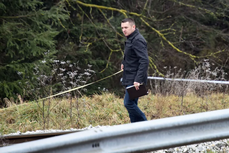 Potresne fotografije: u naletu vlaka kod Novog Marofa poginulo osmogodi&scaron;nje dijete