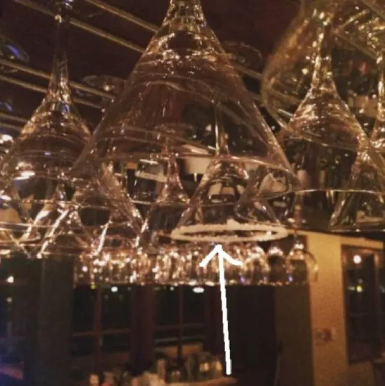 KONOBARI OPAKO ZARIBALI NA POSLU: Nije im lako, a onda je netko i snimio njihove pogre&scaron;ke