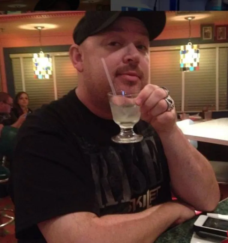 KONOBARI OPAKO ZARIBALI NA POSLU: Nije im lako, a onda je netko i snimio njihove pogre&scaron;ke