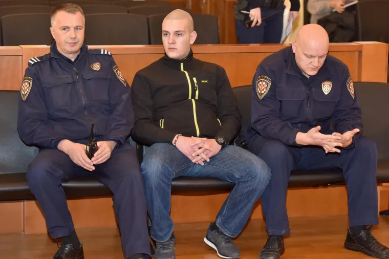 POČELO SUĐENJE TINU &Scaron;UNJERGI: Ubio roditelje jer su mu prigovarali zbog lo&scaron;ih ocjena i droge