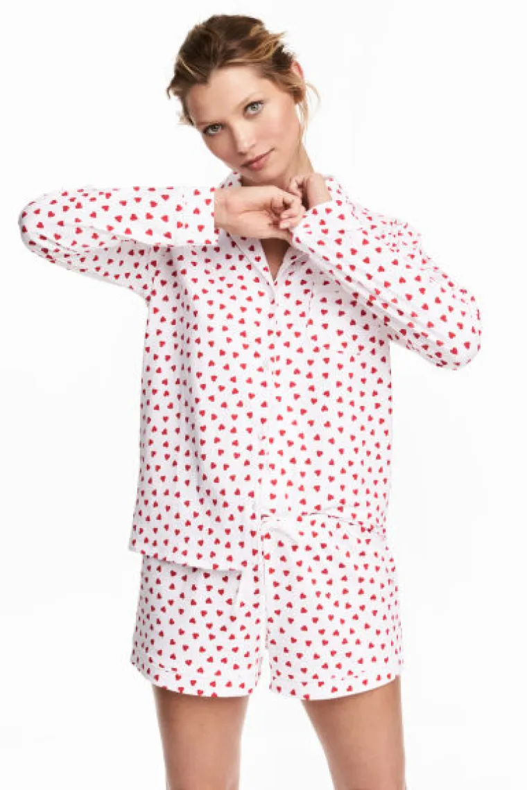 Pidžama s motivima srca, H&amp;M, 147,18 kuna