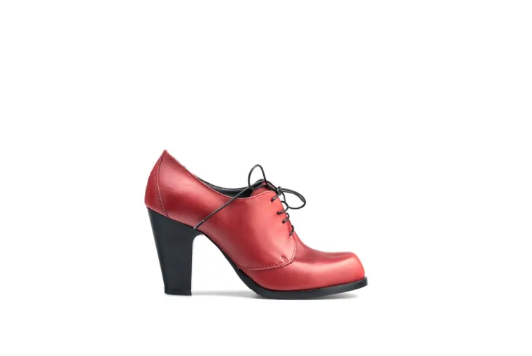 Top pokloni u boji ljubavi s kojima nećete pogrije&scaron;iti za Valentinovo