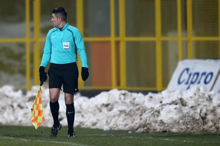 ZAPOČEO JE PROLJETNI DIO PRVE HNL: Uz toliko blata i snijega jedva da ćete prepoznati tko je igrao utakmicu