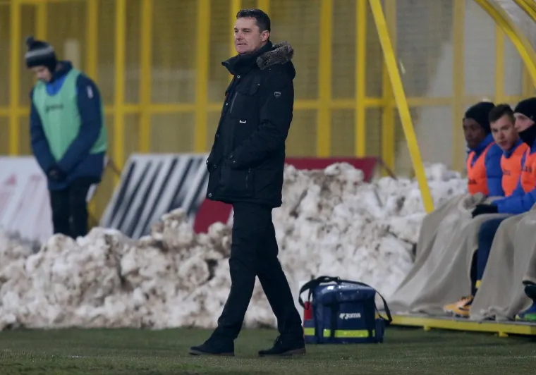 ZAPOČEO JE PROLJETNI DIO PRVE HNL: Uz toliko blata i snijega jedva da ćete prepoznati tko je igrao utakmicu