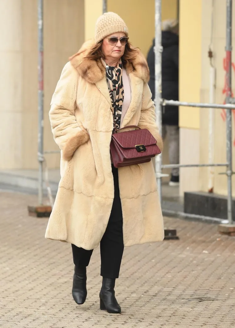 Na hladnim zagrebačkim ulicama zavladale su bunde