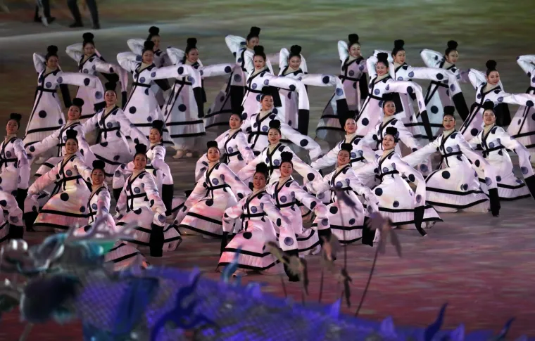 Dvije korejske države iza&scaron;le pod jednom zastavom, stjegono&scaron;e legendarni Kasai, Ahonen, Fourcade...