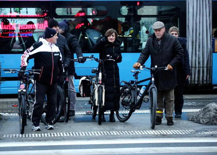 Zagrebački gradonačelnik na posao je stigao biciklom