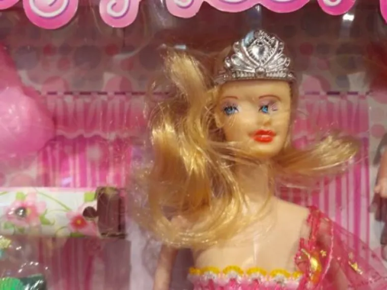 I DJECA BI SE OVIME TREBALA IGRATI?! Igračke koje će vas jo&scaron; dugo, dugo proganjati u snovima...