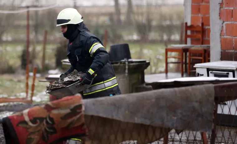 U selu Budenec izgorjela obiteljska kuća