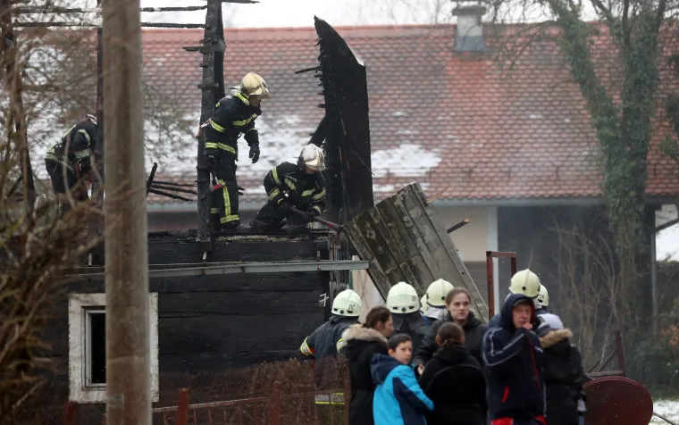 U selu Budenec izgorjela obiteljska kuća