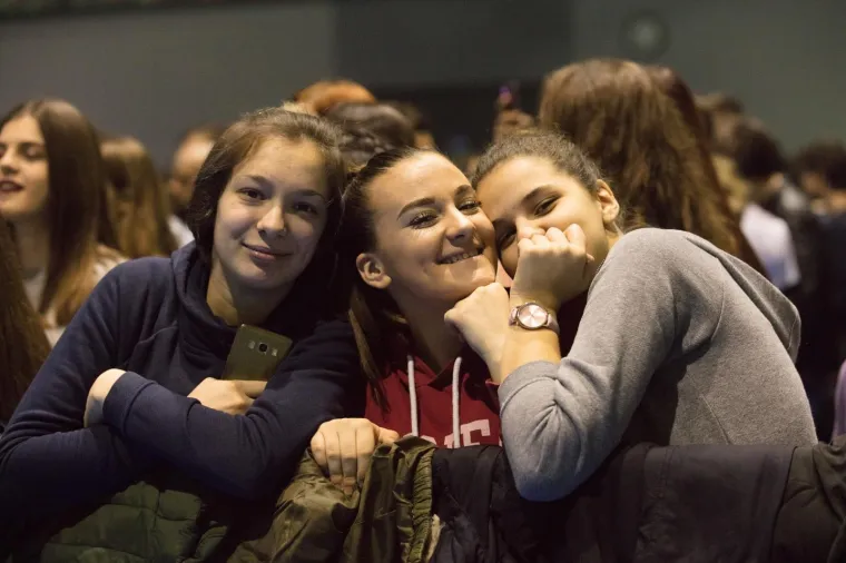 PRLJAVCI ODU&Scaron;EVILI OSJEČANE: Slavni dečki iz Dubrave započeli svjetsku turneju kojom slave 40 godina karijere