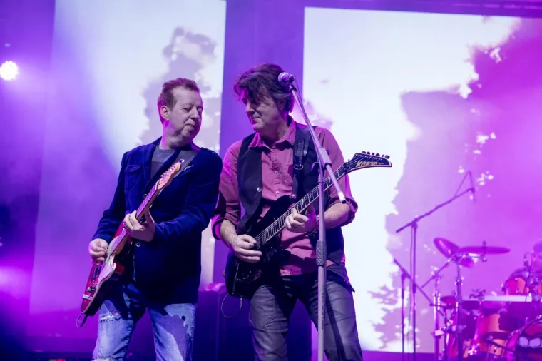 PRLJAVCI ODU&Scaron;EVILI OSJEČANE: Slavni dečki iz Dubrave započeli svjetsku turneju kojom slave 40 godina karijere