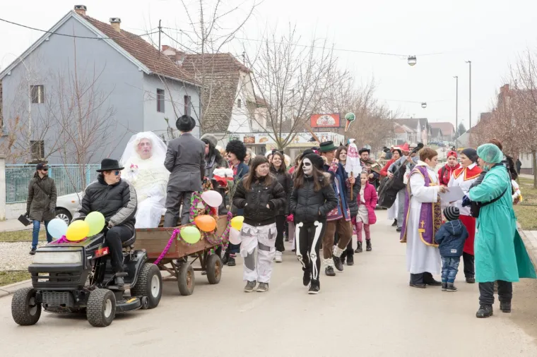 POKLADE DILJEM HRVATSKE: Počela sezona fa&scaron;nika, evo kako se zabavljalo od Nu&scaron;tra do Zagreba