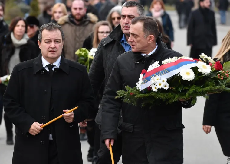 U BEOGRADU POKOPAN GLUMAC NEBOJ&Scaron;A GLOGOVAC: 'Oti&scaron;ao si mlađi nego ikad...'