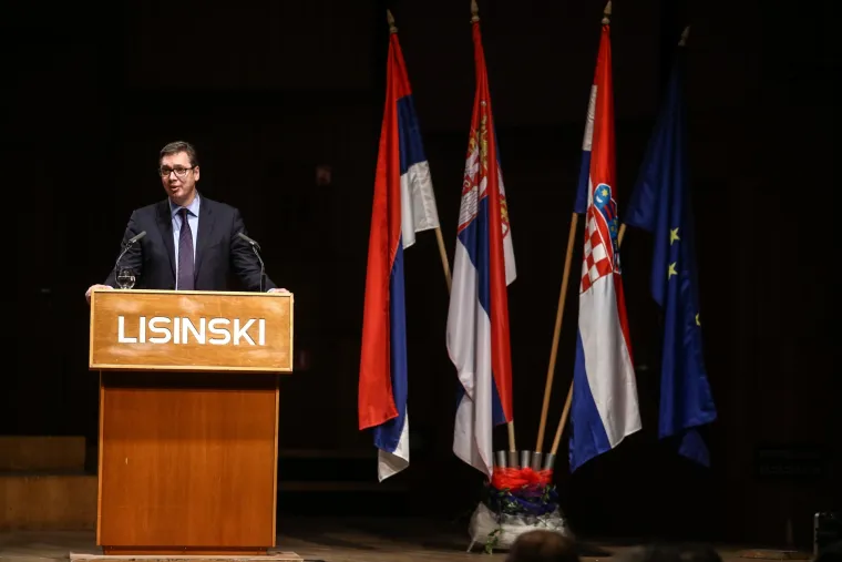 Predsjednik Srbije Aleksandar Vučić obratio se okupljenima na Velikoj skup&scaron;tini SNV-a
