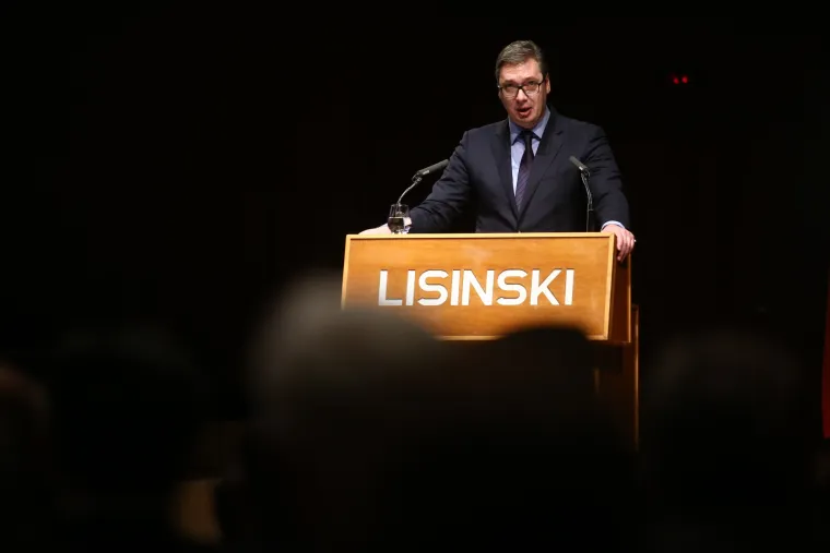 Predsjednik Srbije Aleksandar Vučić obratio se okupljenima na Velikoj skup&scaron;tini SNV-a